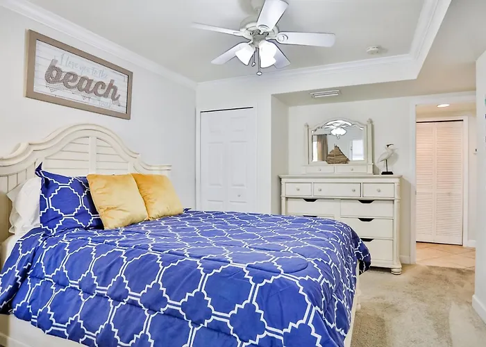 Barefoot Beach Resort F104