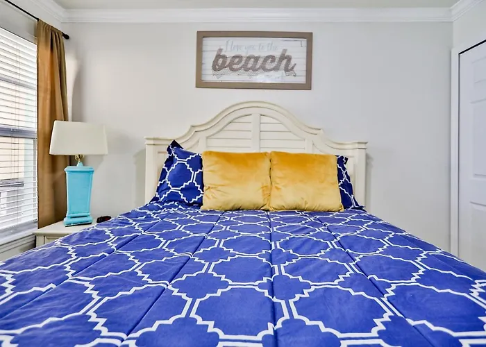Barefoot Beach Resort F104